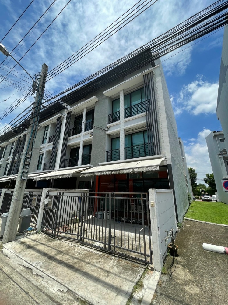 บ้านกลางเมือง พระราม 9 - รามคำแหง / 3 ห้องนอน (ขาย), Baan Klang Muang Rama 9 - Ramkhmahaeng / 3 Bedrooms (SALE) TP407