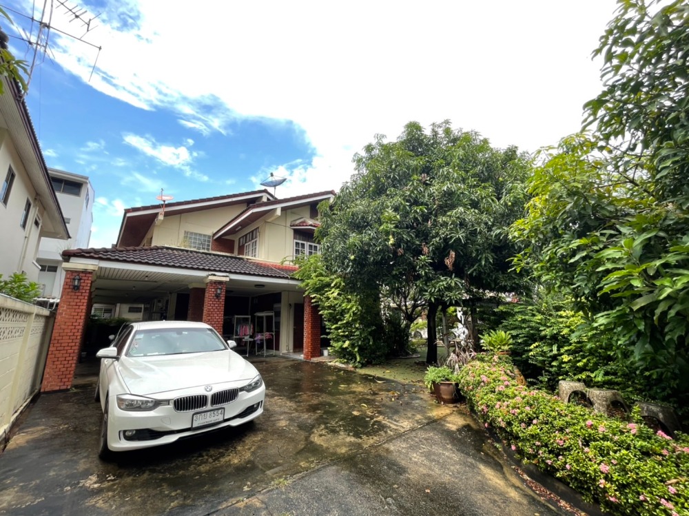 บ้านเดี่ยว พหลโยธิน 24 / 6 ห้องนอน (ขาย), Detached House at Phahonyothin 24 / 6 Bedrooms (FOR SALE) T537