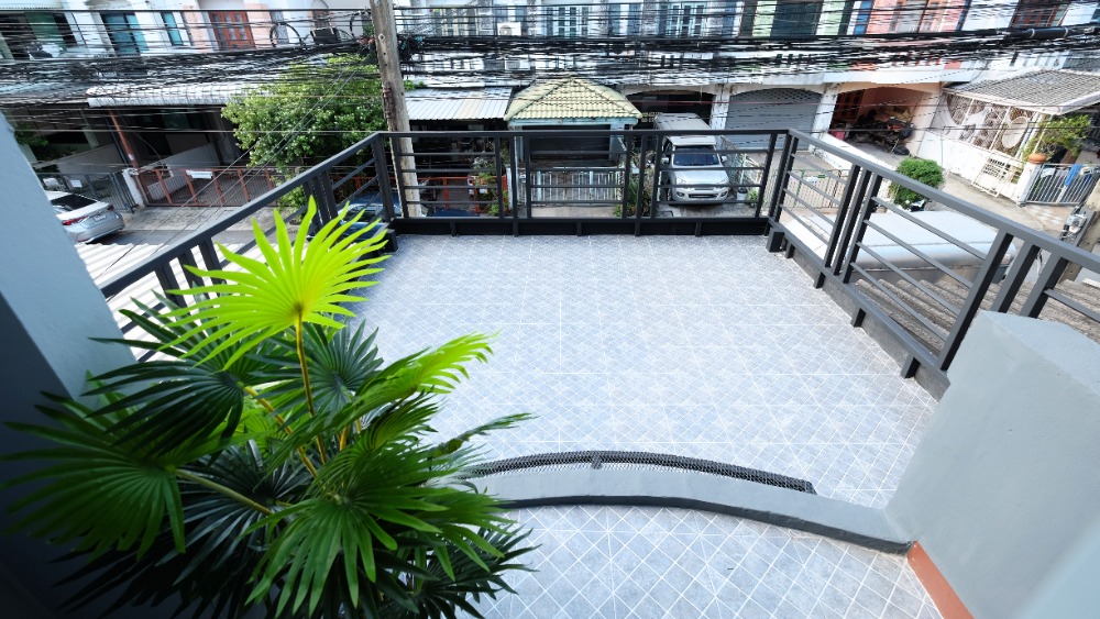 ทาวเฮ้าส์ นวลจันทร์ 31 / 5 ห้องนอน (ขาย), Townhouse @ Nuanchan 31 / 5 Bedrooms (SALE) COF023