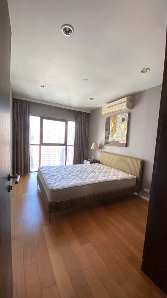 Sathorn Gardens / 2 Bedrooms (SALE WITH TENENT), สาทรการ์เด้น / 2 ห้องนอน (ขายพร้อมผู้เช่า) COF050