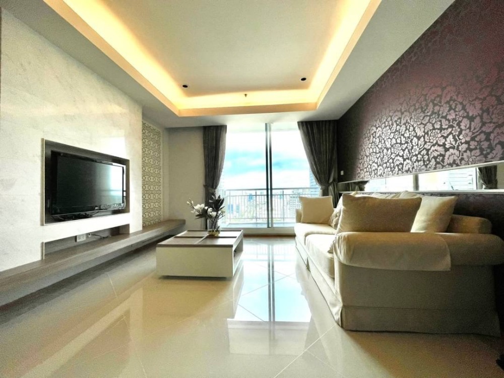 The Empire Place Sathorn / 1 Bed Plus (FOR SALE), ดิ เอ็มไพร์ เพลส สาทร / 1 ห้องนอน + ห้องอเนกประสงค์ (ขาย) NUT562