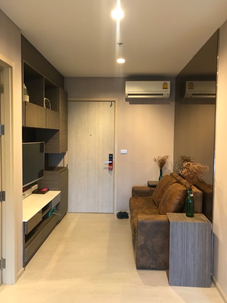 Rhythm Sukhumvit 36 - 38 / 1 Bedroom (SALE WITH TENET), ริทึ่ม สุขุมวิท 36 - 38 / 1 ห้องนอน (ขายพร้อมผู้เช่า) HL957