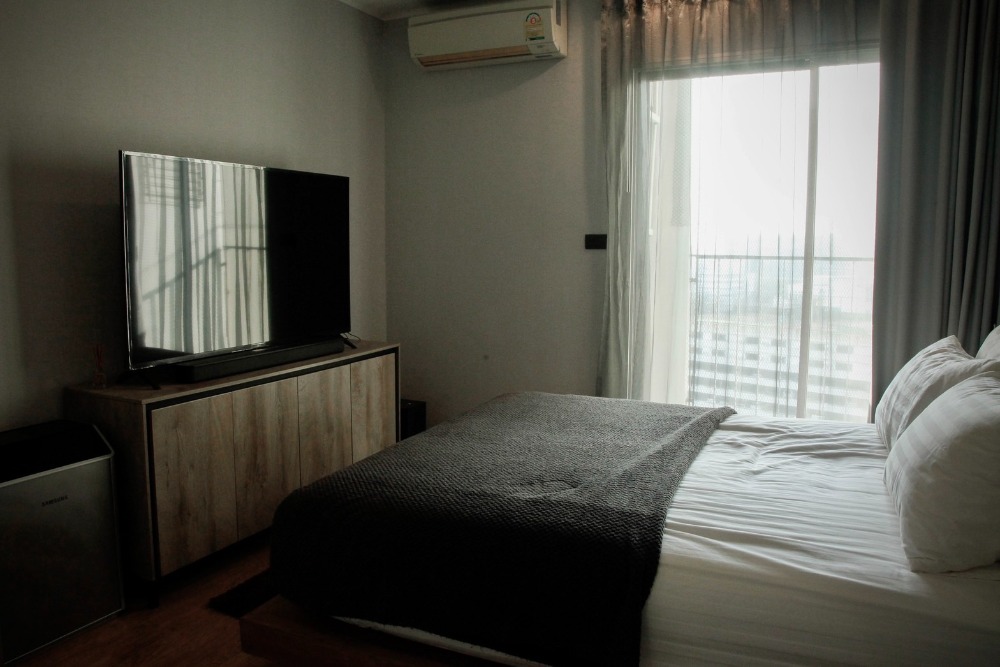 U Delight @ Jatujak Station / 2 Bedrooms (FOR SALE), ยู ดูไลท์ แอท จตุจักร / 2 ห้องนอน (ขาย) PLOYW081