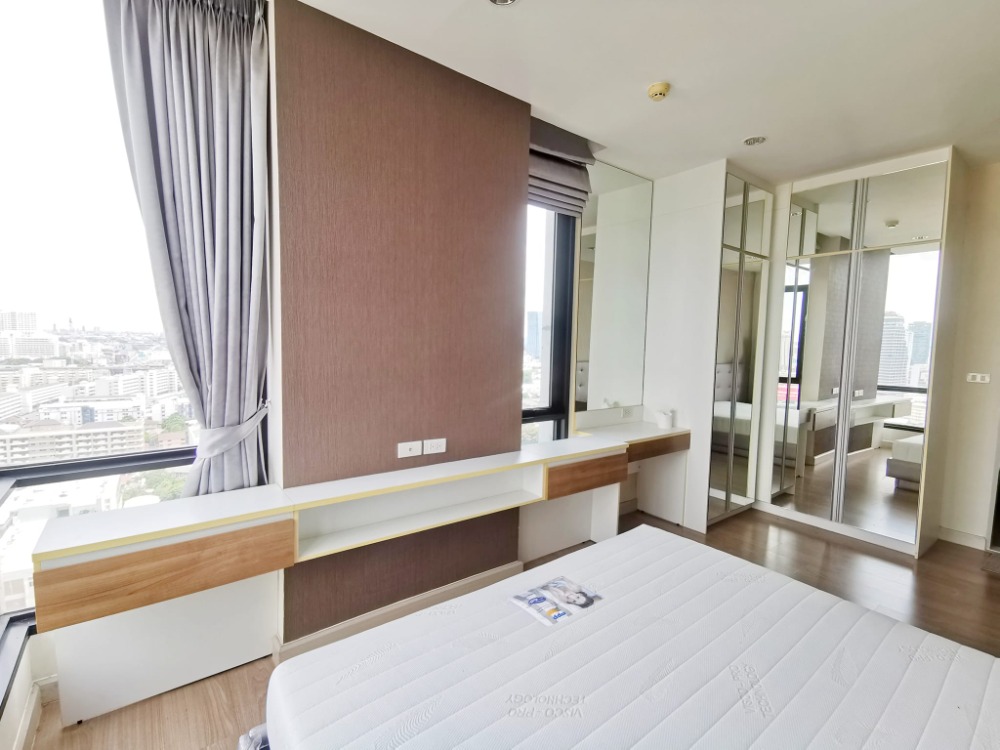 ห้องมุม เห็นวิว 2 ฝั่ง ✨ The Capital Ratchaprarop - Vibha / 2 Bedrooms (SALE WITH TENANT), เดอะ แคปปิตอล ราชปรารภ - วิภา / 2 ห้องนอน (ขายพร้อมผู้เช่า) MOOK038