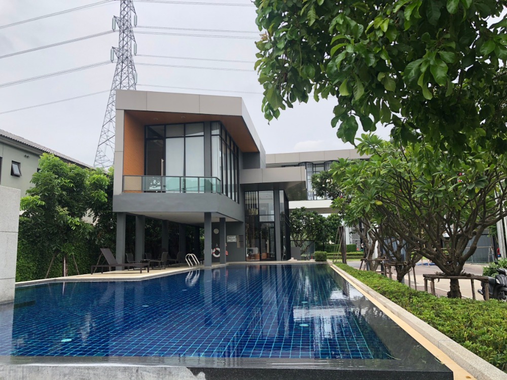 บ้านเดี่ยว เซนโทร บางนา กม.7 / 4 ห้องนอน (ขาย), Centro Bangna Km.7 / Detached House 4 Bedrooms (FOR SALE) CJ127