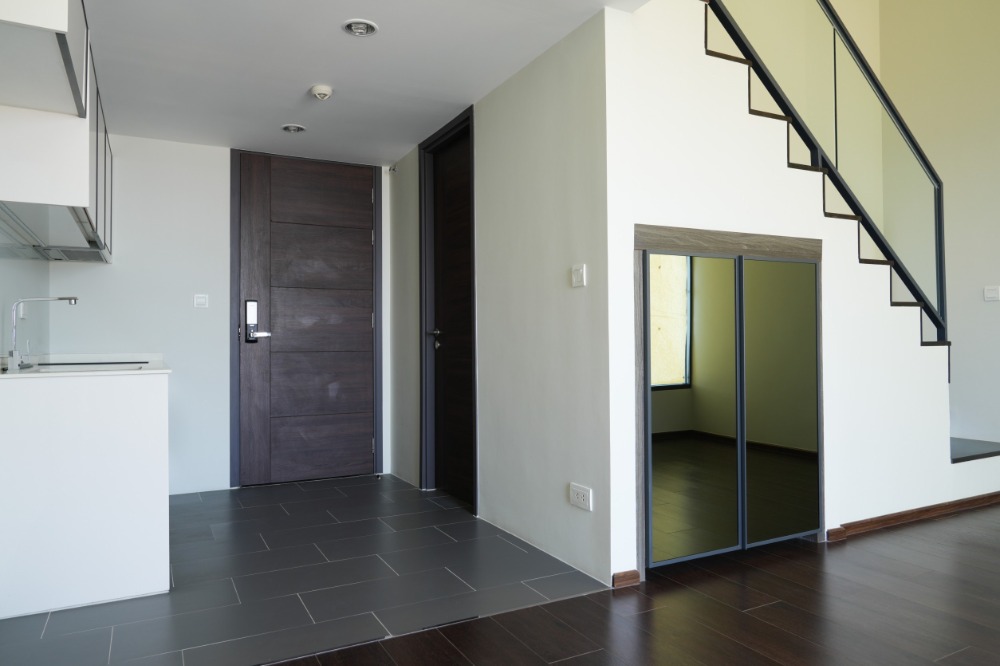 C EKKAMAI / 1 Bed Duplex (SALE), ซี เอกมัย / 1 ห้องนอน (ขาย) HL973