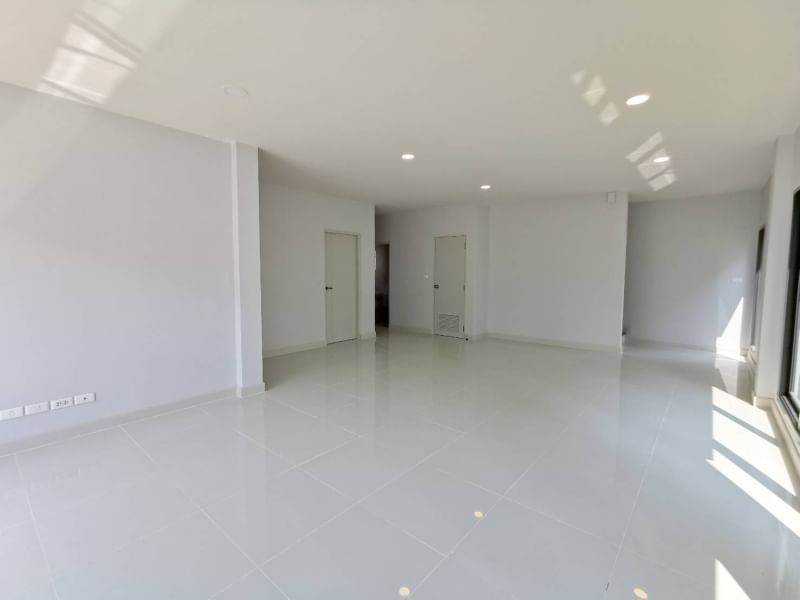 เซนโทร บางนา / 4 ห้องนอน (ขาย), Centro Bangna / 4 Bedrooms (SALE) CJ162