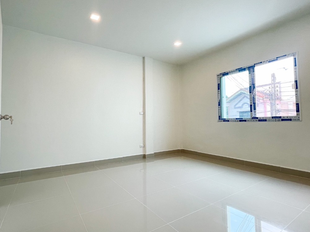 ทาวน์เฮ้าส์ หมู่บ้านดวงแก้ว / 2 ห้องนอน (ขาย), Duang Kaew Village / Townhouse 2 Bedrooms (FOR SALE) GAMET043