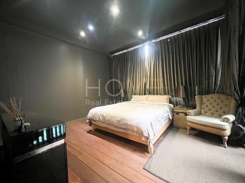 บ้านเดี่ยว นาคนิวาส 18 / 4 ห้องนอน (ขาย), Detached House Nakniwat 18 / 4 Bedrooms (FOR SALE) RUK373