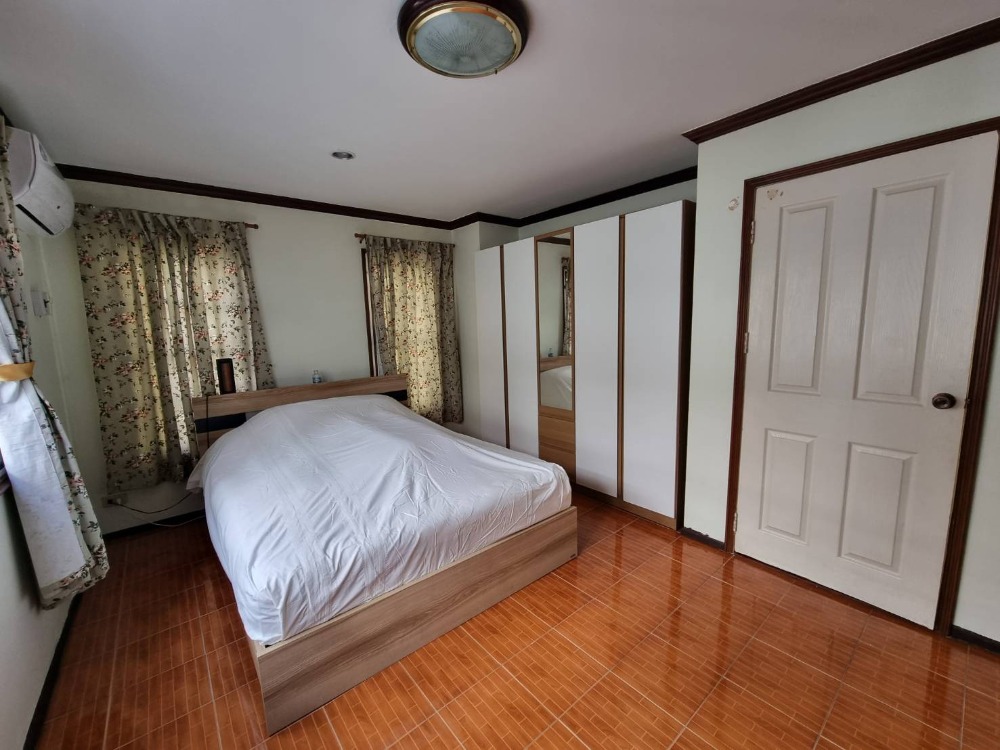 ทาวน์โฮม หมู่บ้านสรานนท์ ปากเกร็ด / 4 ห้องนอน (ขาย), Saranon Housing Pakkred / Townhome 4 Bedrooms (FOR SALE) GAMET132