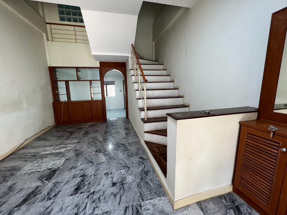 ทาวน์โฮม หมู่บ้านสรานนท์ ปากเกร็ด / 3 ห้องนอน (ขาย), Saranon Housing Pakkred / Townhome 3 Bedrooms (FOR SALE) GAMET133