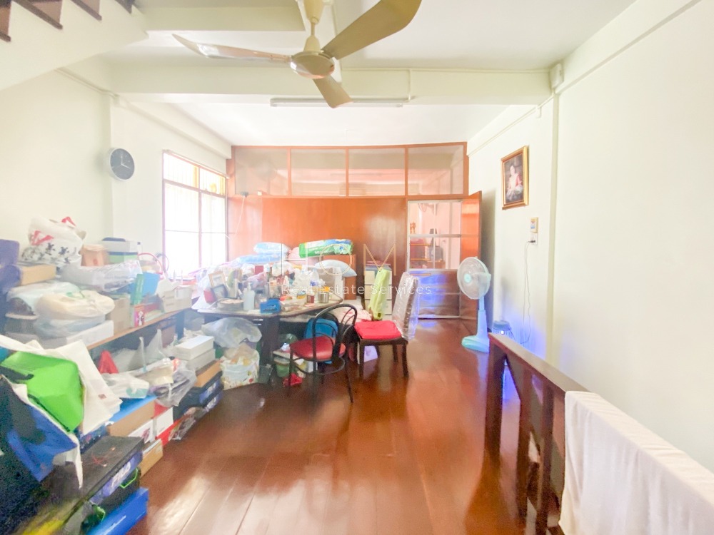 ตึกแถว ซอยอยู่ดี / 2 ห้องนอน (ขาย), Commercial Building Yu Di Alley / 2 Bedrooms (FOR SALE) NUT696