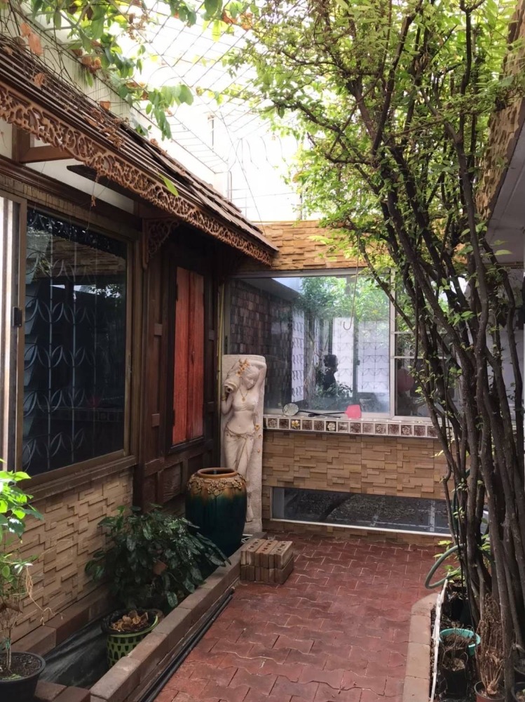 บ้านเดี่ยว พหลโยธิน 2 / 7 ห้องนอน (ขาย), Detached House Phahonyothin 2 / 7 Bedrooms (FOR SALE) PLOYW214