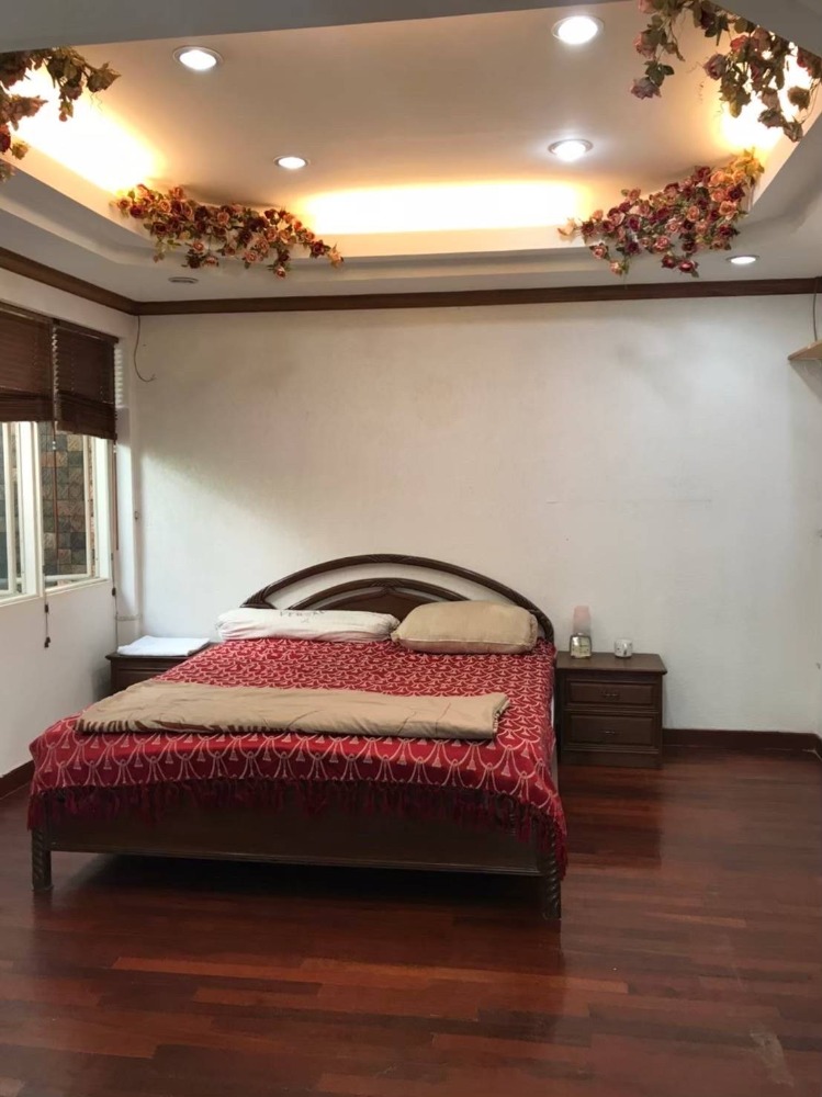 บ้านเดี่ยว พหลโยธิน 2 / 7 ห้องนอน (ขาย), Detached House Phahonyothin 2 / 7 Bedrooms (FOR SALE) PLOYW214