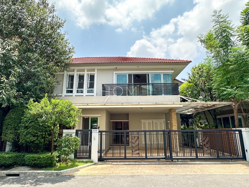 บ้านเดี่ยว แกรนด์ บางกอก บูเลอวาร์ด วิภาวดี / 3 ห้องนอน (ขาย), Grand Bangkok Boulevard Vibhavadi / Detached House 3 Bedrooms (FOR SALE) STONE626