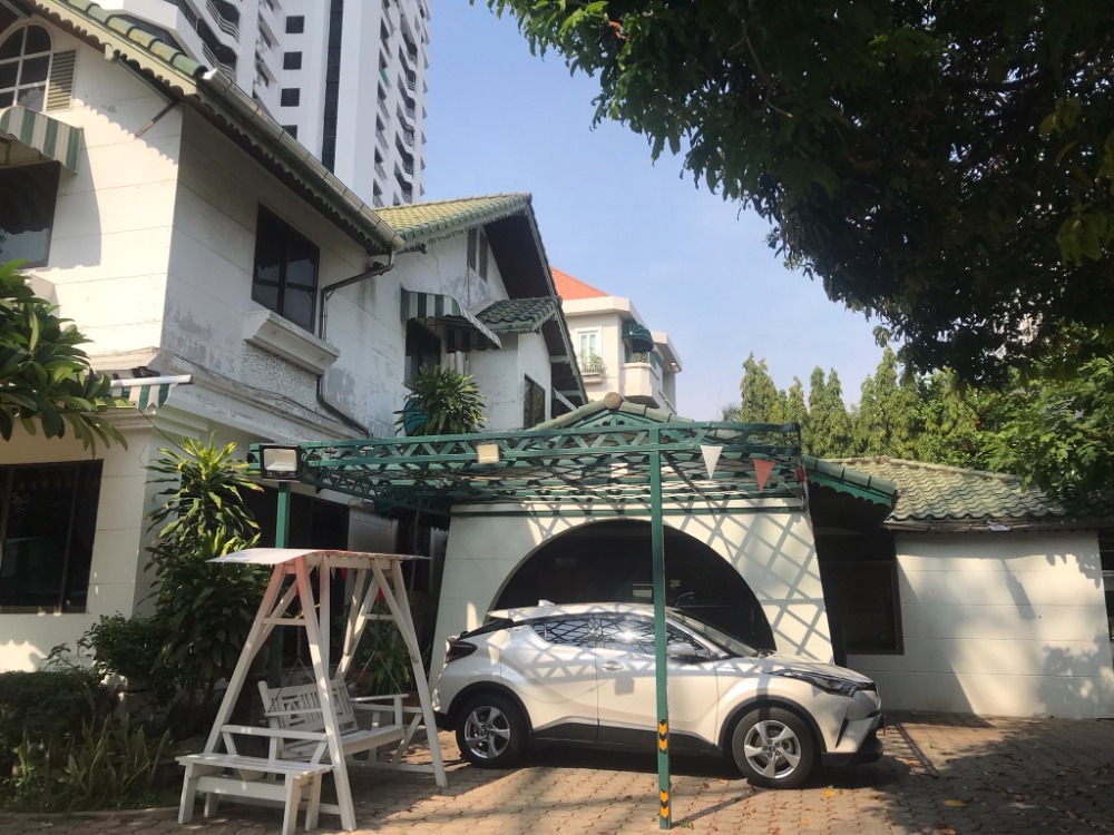 บ้านเดี่ยว ลาดพร้าว 10 / 5 ห้องนอน (ขาย), Detached House Ladprao 10 / 5 Bedrooms (FOR SALE) MEAW255