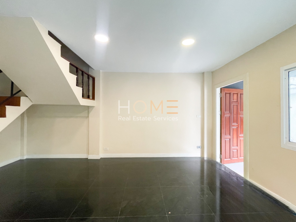 ทาวน์โฮม เสนานิคม 21 / 6 ห้องนอน (ขาย), Townhome Sena Nikhom 21 / 6 Bedrooms (FOR SALE) MEAW237