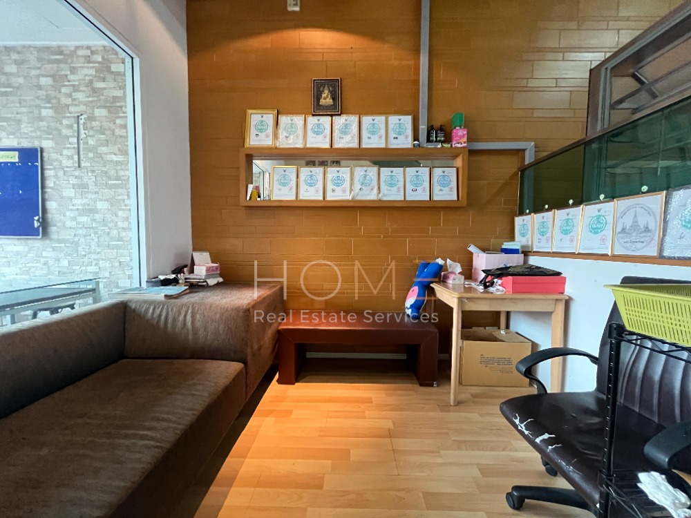 ทาวน์โฮม บ้านกลางเมือง พระราม 9 - ลาดพร้าว / 4 ห้องนอน (ขาย), Baan Klang Muang Rama 9 - Ladprao / 4 Bedrooms (FOR SALE) RUK578