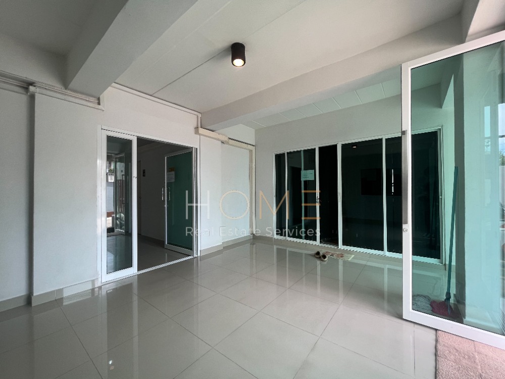 อพาร์ทเมนท์ ลาดพร้าว 107 แยก 38 / 5 ชั้น (ขาย), Apartment Ladprao 107 Yaek 38 / 5 Storey (FOR SALE) RUK585