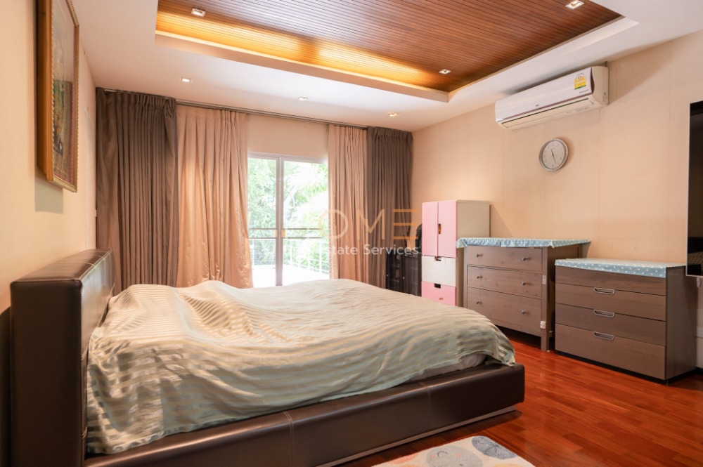 บ้านเดี่ยว หลังใหญ่! ✨ โนเบิล ทารา พัฒนาการ / 3 ห้องนอน (ขาย), Noble Tara Pattanakarn / Detached House 3 Bedrooms (FOR SALE) PALM696