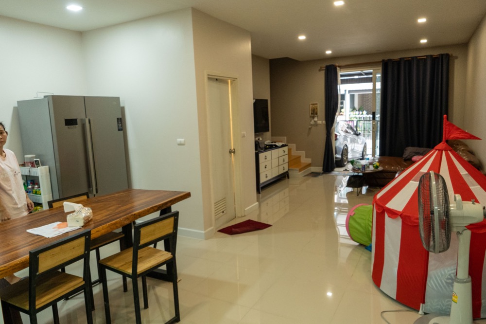 ทาวน์โฮม พาทิโอ บางนา - วงแหวน / 4 ห้องนอน (ขาย), Patio Bangna - Wongwaen / Townhome 4 Bedrooms (FOR SALE) CJ202