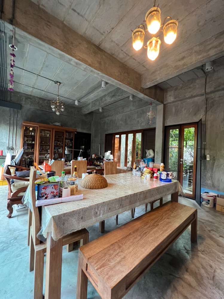 บ้านเดี่ยว ลาดพร้าว ซอย 1 / 5 ห้องนอน (ขาย), Detached House Ladprao Soi 1 / 5 Bedrooms (FOR SALE) HL1310