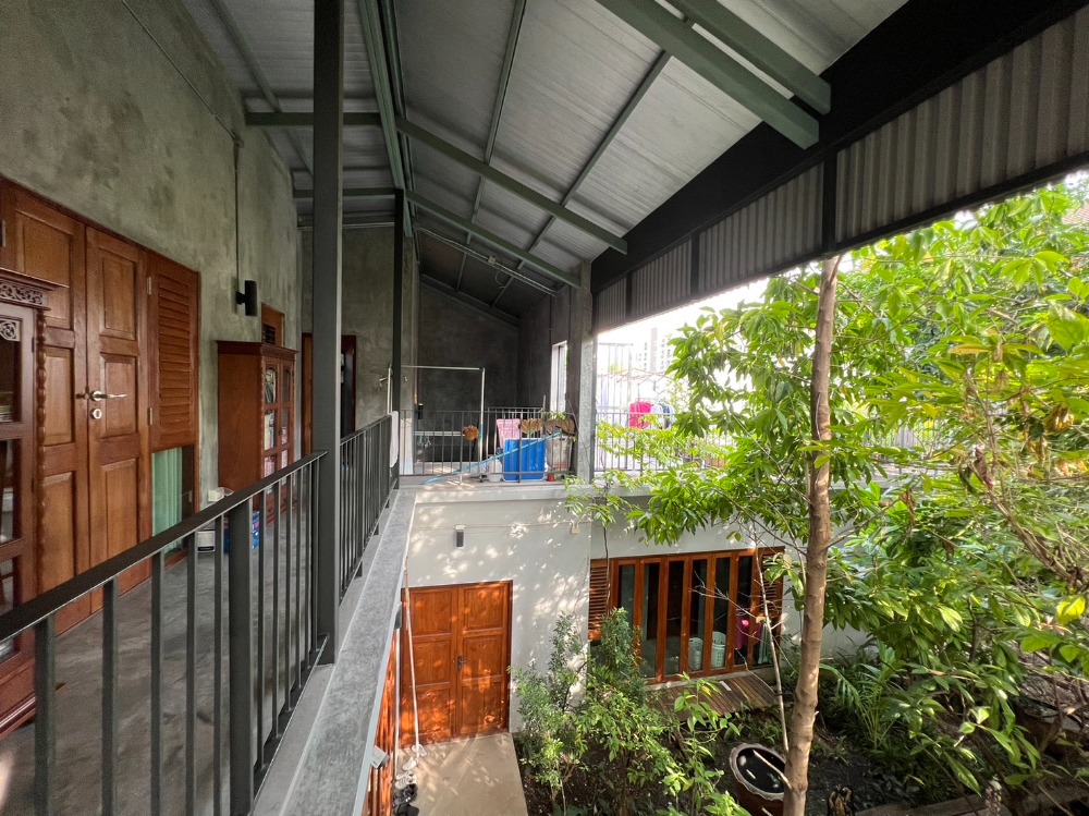 บ้านเดี่ยว ลาดพร้าว ซอย 1 / 5 ห้องนอน (ขาย), Detached House Ladprao Soi 1 / 5 Bedrooms (FOR SALE) HL1310