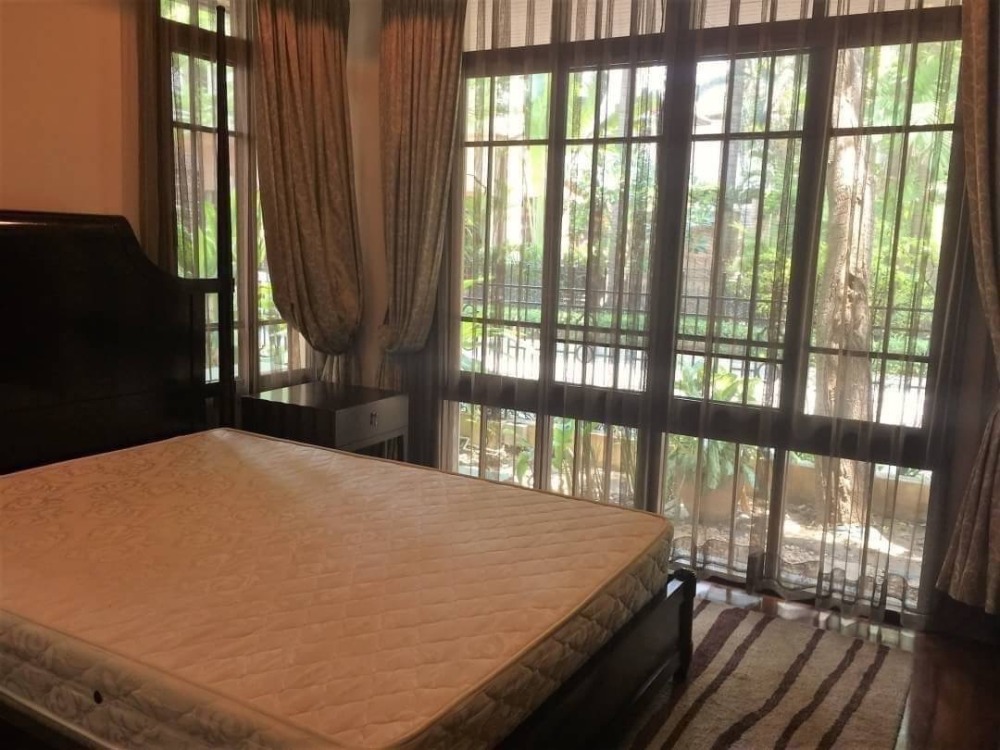 บ้านเดี่ยว บ้าน แสนสิริ สุขุมวิท 67 / 5 ห้องนอน (ขาย), Baan Sansiri Sukhumvit 67 / 5 Bedrooms (FOR SALE) HL1309