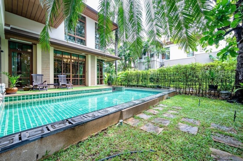 บ้านเดี่ยว บ้าน แสนสิริ สุขุมวิท 67 / 5 ห้องนอน (ขาย), Baan Sansiri Sukhumvit 67 / 5 Bedrooms (FOR SALE) HL1309