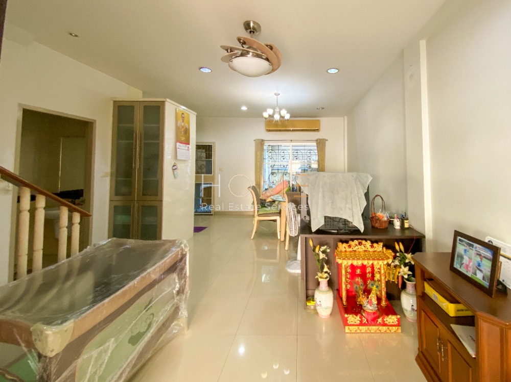 บ้านกลางกรุง แกรนด์ เวียนนา พระราม 3 / 3 ห้องนอน (ขาย), Baan Klang Krung Grande Vienna Rama 3 / 3 Bedrooms (SALE) NUT724