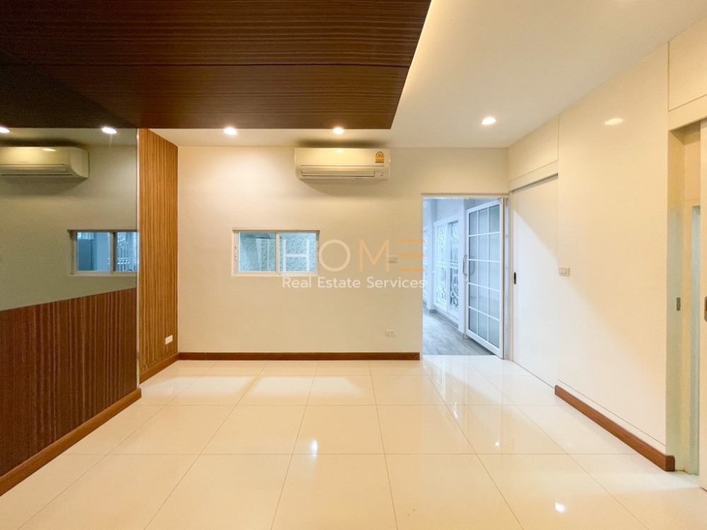 ทาวน์โฮม โนเบิล คิวบ์ พัฒนาการ / 2 ห้องนอน (ให้เช่า), Noble Cube Pattanakarn / Townhome 2 Bedrooms (FOR RENT) PALM702