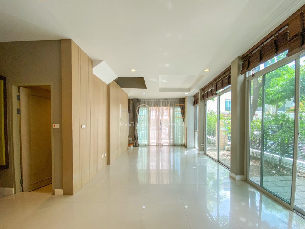 บ้านกลางกรุง สาทร / 5 ห้องนอน (ขาย), Baan Klang Krung Sathorn / 5 Bedrooms (SALE) NUT734