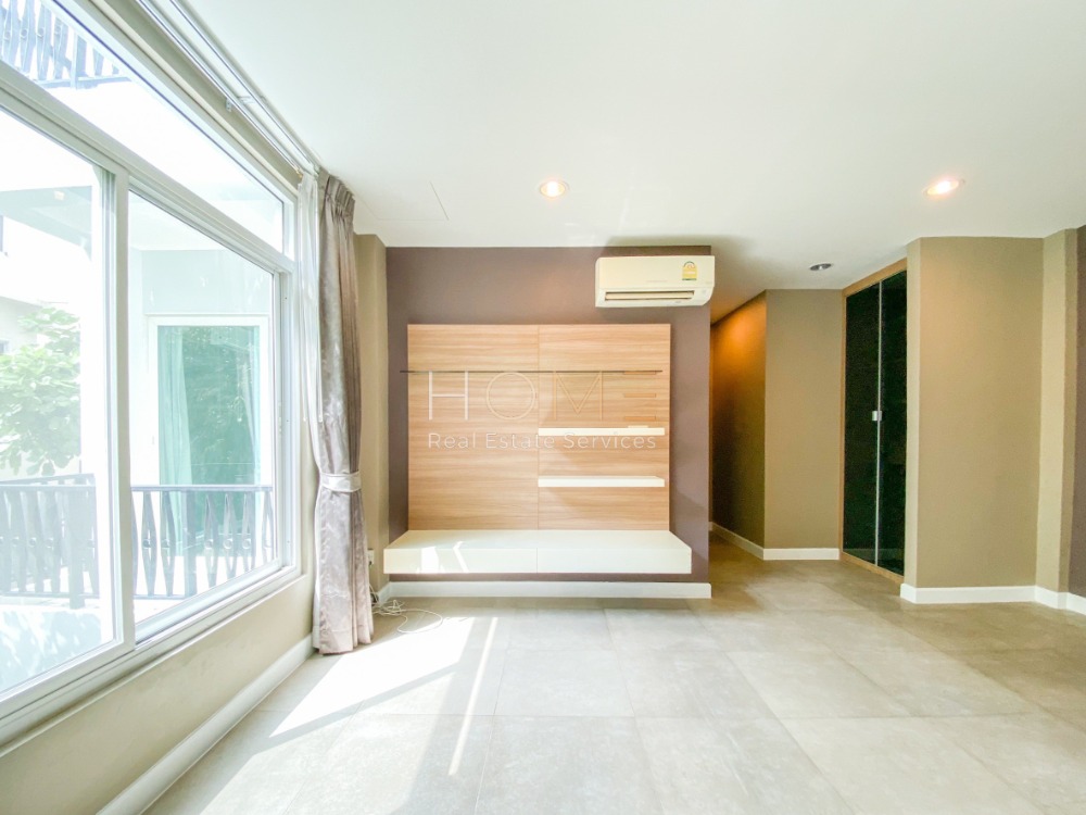 บ้านกลางกรุง สาทร / 5 ห้องนอน (ขาย), Baan Klang Krung Sathorn / 5 Bedrooms (SALE) NUT734