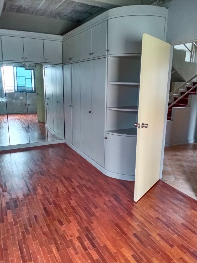 ทาวน์เฮ้าส์ เกษมสันต์ 1 สังคมสงเคราะห์ / 3 ห้องนอน (ขาย), Kasemsan 1 Prachasongkho / Townhome 3 Bedrooms (FOR SALE) RUK099