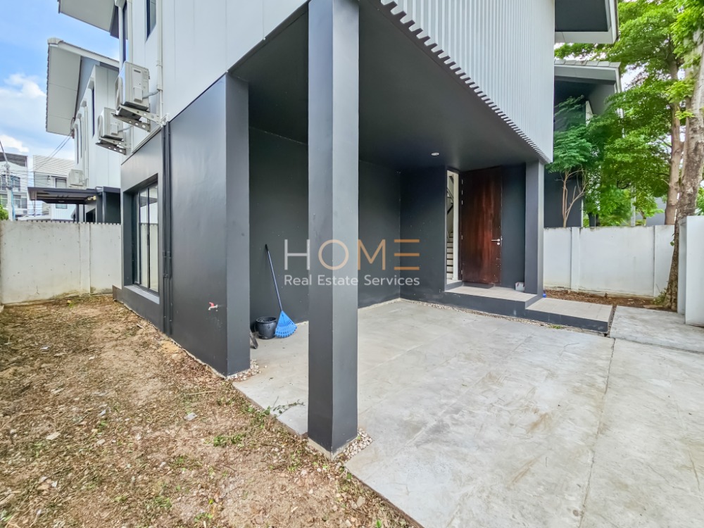 บ้านแฝด โซนหน้าโครงการ ✨ โนเบิล เกเบิล วัชรพล / 3 ห้องนอน (ขาย), Noble Gable Watcharapol / Semi-Detached House 3 Bedrooms (FOR SALE) TAN466