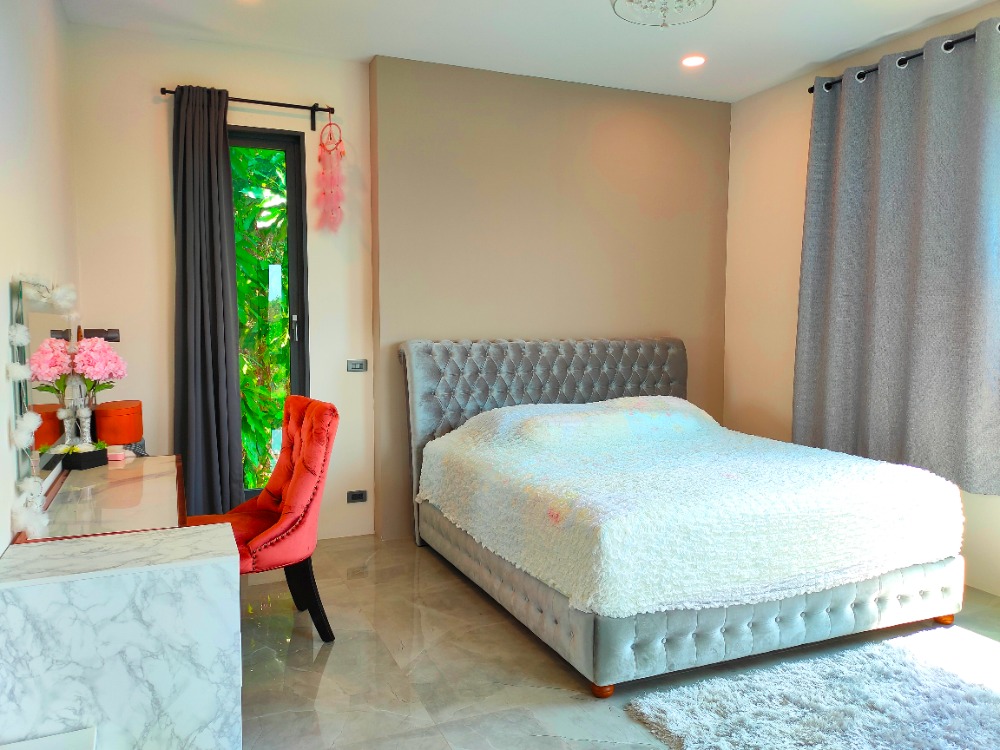 โฮมออฟฟิศ ถนนเทพรักษ์ 36 / 3 ห้องนอน (ขาย), Home Office Theparak 36 / 3 Bedrooms (FOR SALE) TAN023