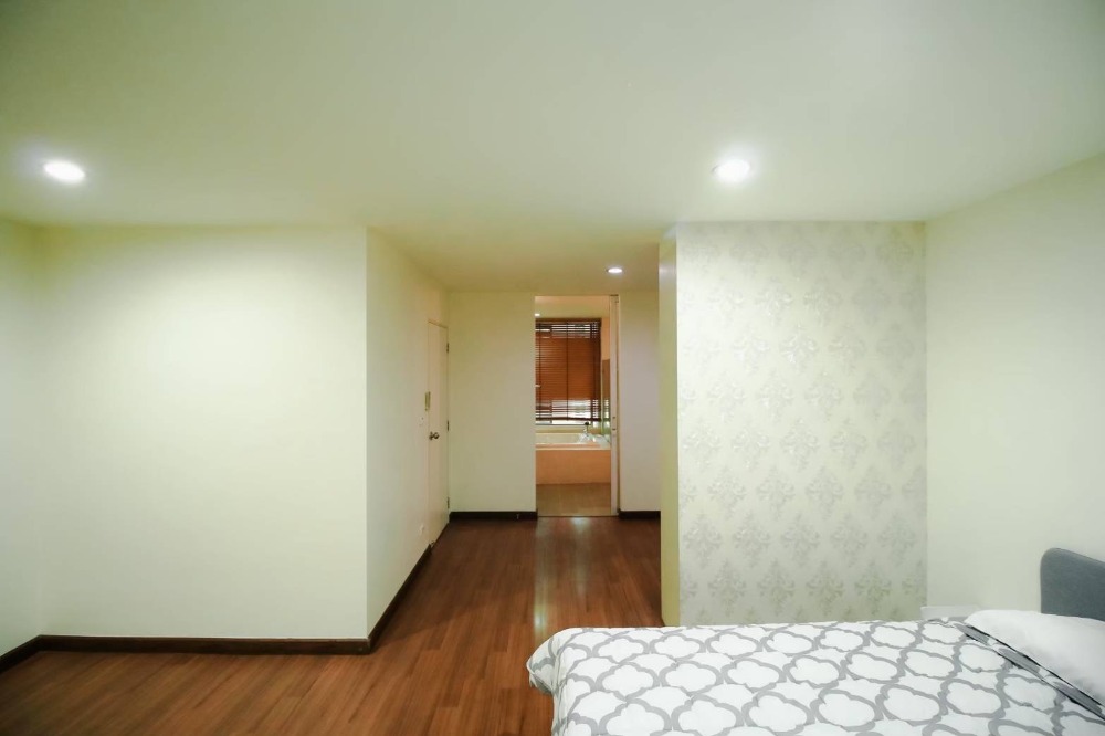 ธนาพัฒน์ เฮ้าส์ สาทร - นราธิวาส / 3 ห้องนอน (ขาย), Thanapat Haus Sathorn - Narathiwas / 3 Bedrooms (SALE) NUT774