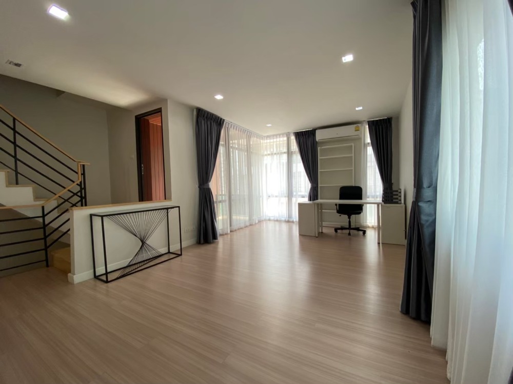 โฮมออฟฟิศ เพล็กซ์ บางนา / 3 ห้องนอน (ขาย), Plex Bangna / Home Office 3 Bedrooms (FOR SALE) CJ257