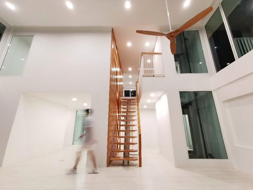 โฮมออฟฟิศ 5 ชั้น อ่อนนุช (ขาย), Home Office 5 Storey Onnut (FOR SALE) HL1368