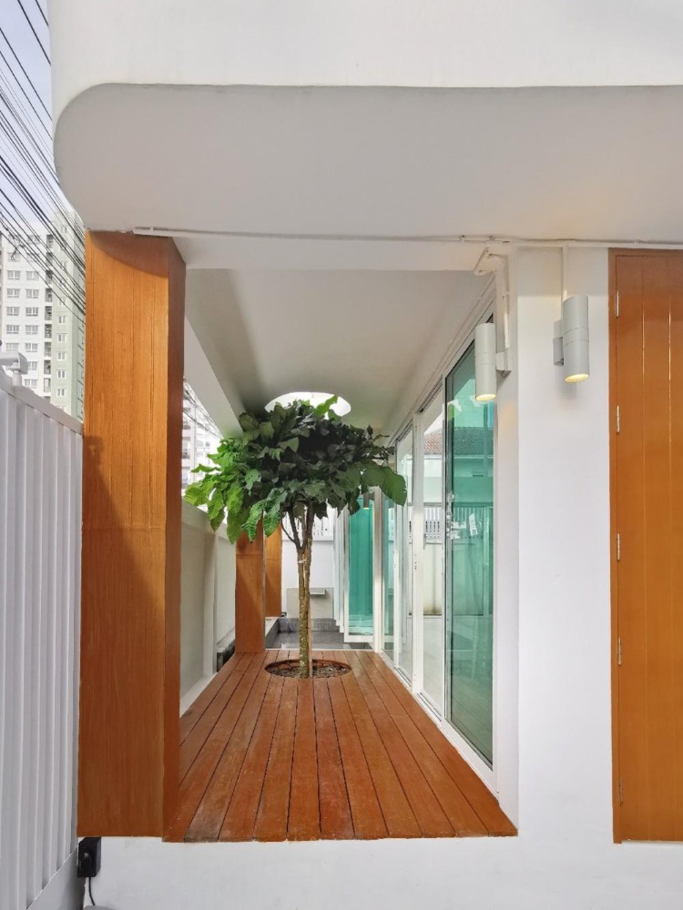 โฮมออฟฟิศ 5 ชั้น อ่อนนุช (ขาย), Home Office 5 Storey Onnut (FOR SALE) HL1368