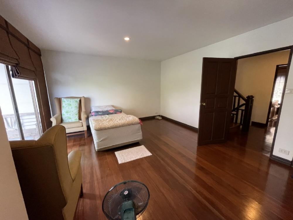 ทาวน์โฮม อ่อนนุช 21/1 / 4 ห้องนอน (ขาย), Townhome Onnut 21/1 / 4 Bedrooms (FOR SALE) HL1369