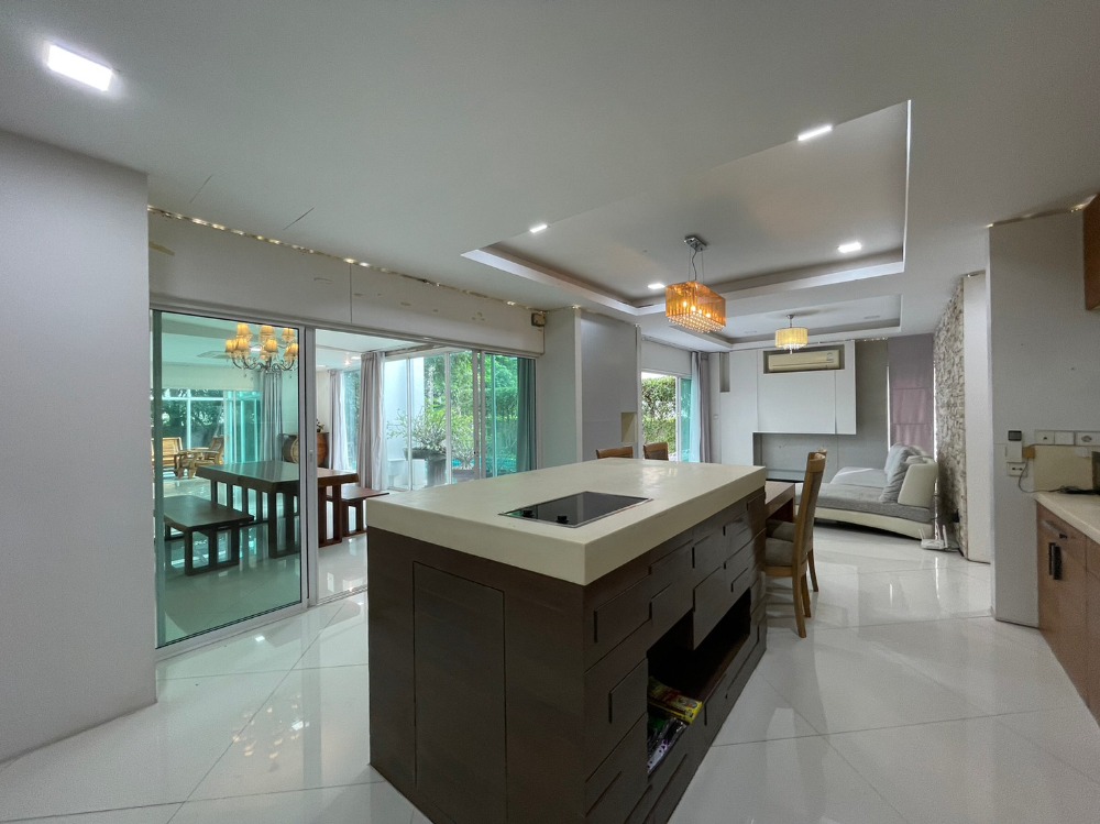 บ้านเดี่ยว โนเบิล ทารา พัฒนาการ / 3 ห้องนอน (ขาย), Noble Tara Pattanakarn / Detached House 3 Bedrooms (FOR SALE) TP197