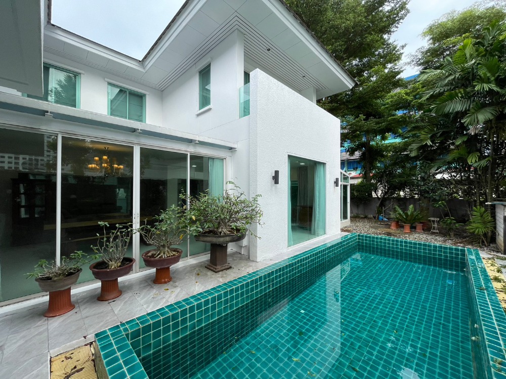 บ้านเดี่ยว โนเบิล ทารา พัฒนาการ / 3 ห้องนอน (ขาย), Noble Tara Pattanakarn / Detached House 3 Bedrooms (FOR SALE) TP197