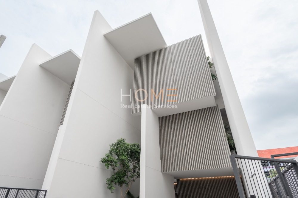 ทาวน์โฮม ลมหายใจ ทรานควิล บางนา / 3 ห้องนอน (ขาย), Lom Hai Jai Tranquil Bangna / Townhome 3 Bedrooms (FOR SALE) CJ261