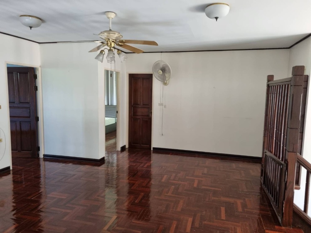 บ้านเดี่ยว ลดาวัลย์ ศรีนครินทร์ / 5 ห้องนอน (ขาย), Ladawan Srinakarin / Detached House 5 Bedrooms (FOR SALE) CJ270