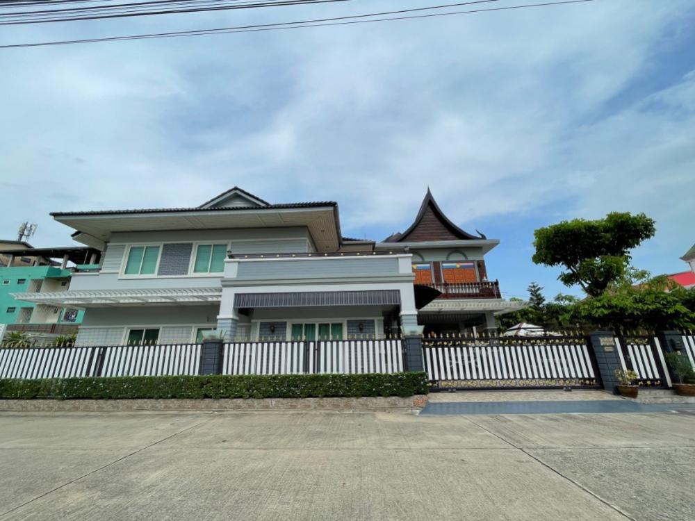 บ้านเดี่ยว สุภาศิริ ลาดกระบัง / 4 ห้องนอน (ขาย), Supasiri Ladkrabang / Detached House 4 Bedrooms (FOR SALE) COF172