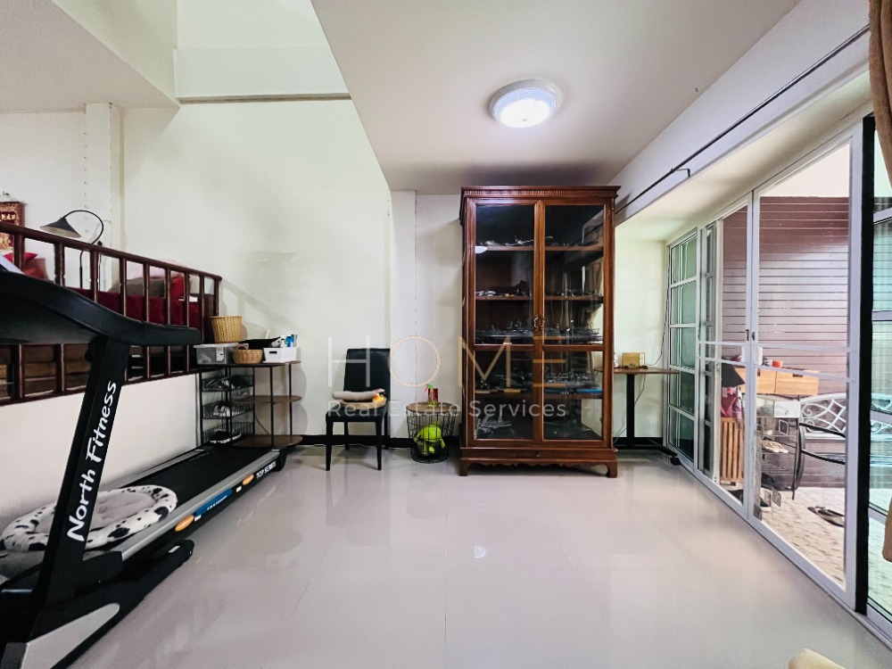 ทาวน์โฮม บ้านกลางเมือง เหม่งจ๋าย รัชดา 2 / 3 ห้องนอน (ขาย), Baan Klang Muang Mengjai Ratchada 2 / Townhome 3 Bedrooms (FOR SALE) RUK633