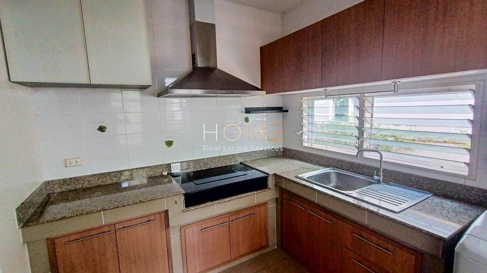 บ้านเดี่ยว มัณฑนา อ่อนนุช - วงแหวน 3 / 3 ห้องนอน (ขาย), Manthana Onnut - Wongwan 3 / Detached House 3 Bedrooms (FOR SALE) COF385