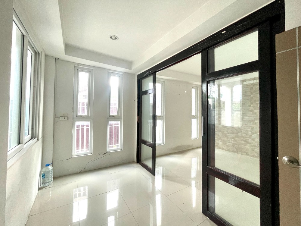 บ้าน ลาดพร้าว 18 / 2 ห้องนอน (ขาย) , House Ladprao 18 / 2 Bedrooms (FOR SALE) Nub558