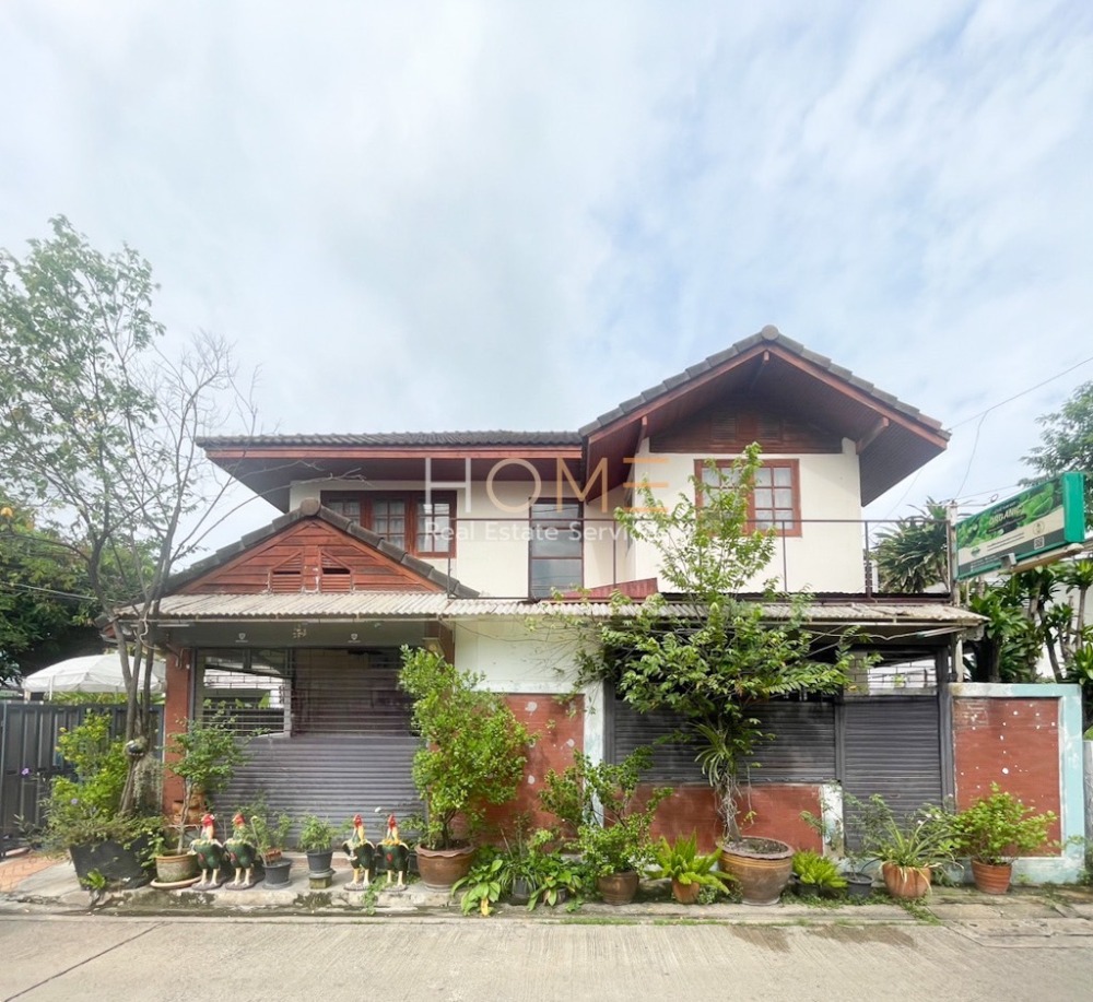 บ้านเดี่ยว ซอยประดิพัทธ์ 14 (อารีย์) / 3 ห้องนอน (ขาย) , Detached House Soi Pradipat 14 (Ari) / 3 Bedrooms (FOR SALE) Nub557